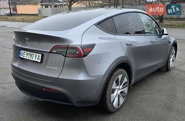 Внедорожник / Кроссовер Tesla Model Y 2024 в 