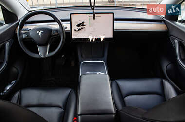 Внедорожник / Кроссовер Tesla Model Y 2022 в 