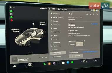 Внедорожник / Кроссовер Tesla Model Y 2022 в Киеве