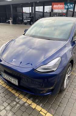 Позашляховик / Кросовер Tesla Model Y 2022 в Львові