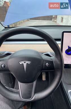 Внедорожник / Кроссовер Tesla Model Y 2022 в Львове