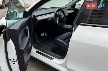 Позашляховик / Кросовер Tesla Model Y 2022 в 