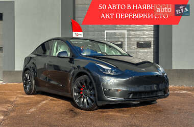 Позашляховик / Кросовер Tesla Model Y 2024 в Києві