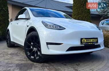 Tesla Model Y 2021