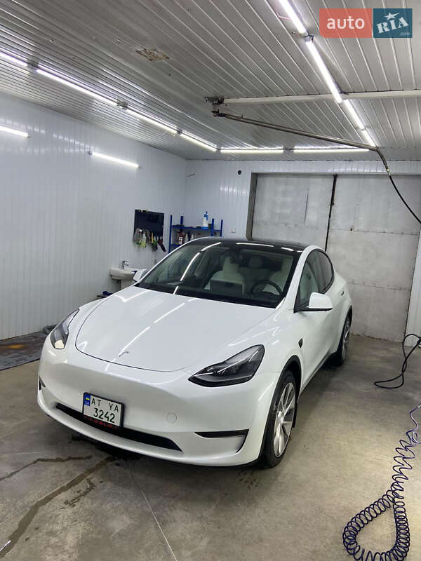 Внедорожник / Кроссовер Tesla Model Y 2022 в Перегинском