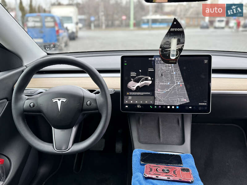 Внедорожник / Кроссовер Tesla Model Y 2021 в Виннице