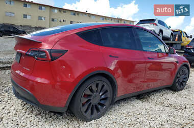 Внедорожник / Кроссовер Tesla Model Y 2021 в Киеве