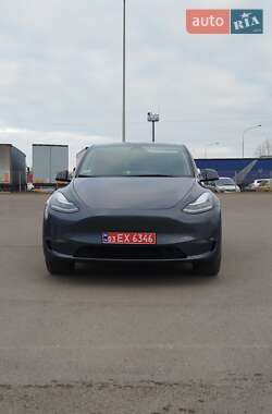 Внедорожник / Кроссовер Tesla Model Y 2022 в 