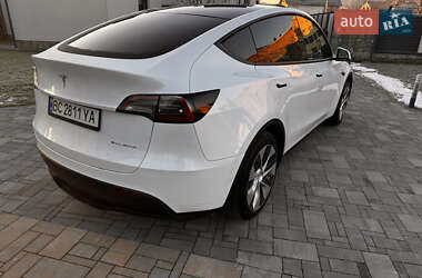 Позашляховик / Кросовер Tesla Model Y 2022 в 