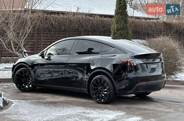 Внедорожник / Кроссовер Tesla Model Y 2023 в 
