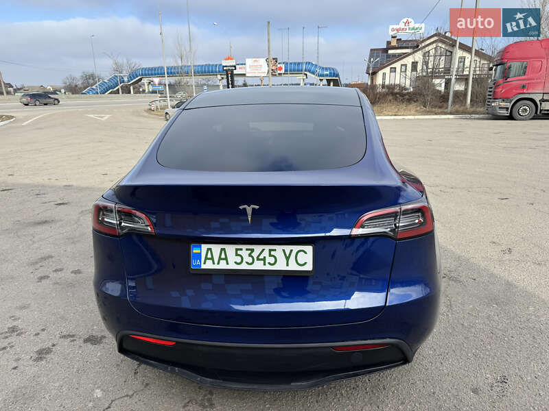 Позашляховик / Кросовер Tesla Model Y 2023 в Києві