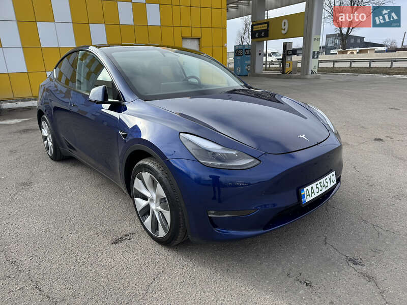 Позашляховик / Кросовер Tesla Model Y 2023 в Києві