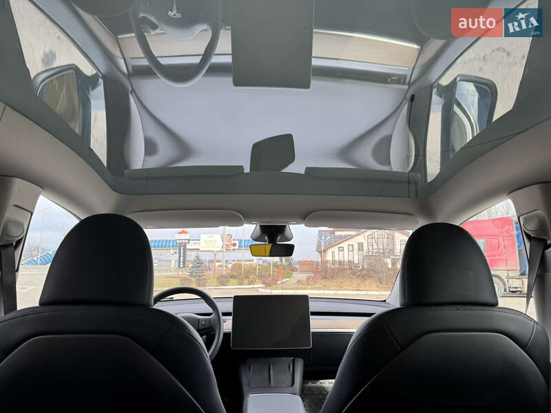 Позашляховик / Кросовер Tesla Model Y 2023 в Києві
