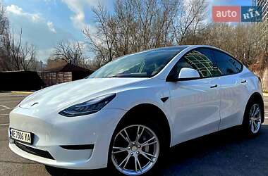 Позашляховик / Кросовер Tesla Model Y 2023 в Дніпрі