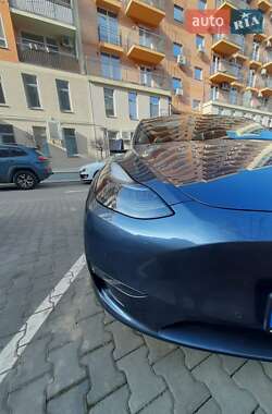 Лифтбек Tesla Model Y 2020 в 