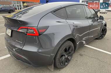 Позашляховик / Кросовер Tesla Model Y 2021 в Києві