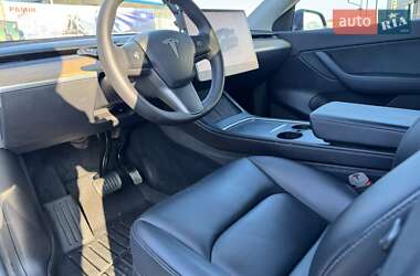 Внедорожник / Кроссовер Tesla Model Y 2022 в 