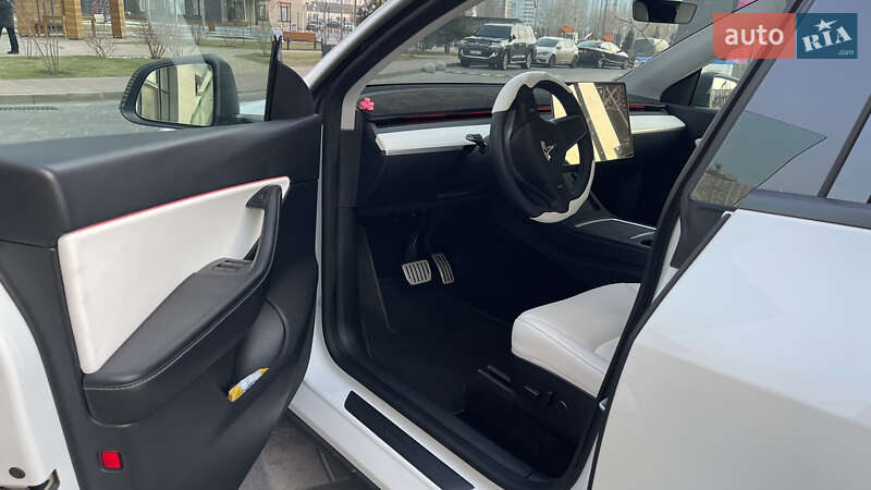 Внедорожник / Кроссовер Tesla Model Y 2021 в Киеве фото 11 Внедорожник / Кроссовер Tesla Model Y 2021 в Киеве