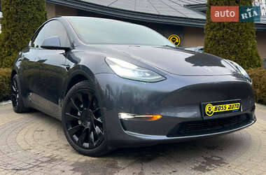 Tesla Model Y 2021