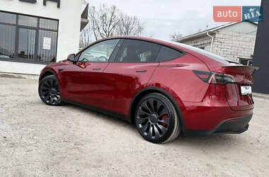 Внедорожник / Кроссовер Tesla Model Y 2024 в 