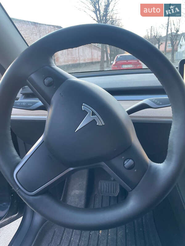Позашляховик / Кросовер Tesla Model Y 2023 в Білій Церкві