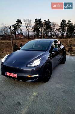 Внедорожник / Кроссовер Tesla Model Y 2020 в Львове