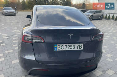 Внедорожник / Кроссовер Tesla Model Y 2023 в Дрогобыче