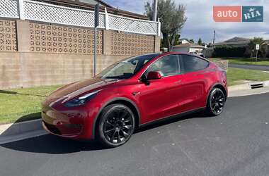 Tesla Model Y 2024 Tesla Model Y 2024