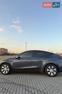 Внедорожник / Кроссовер Tesla Model Y 2022 в 