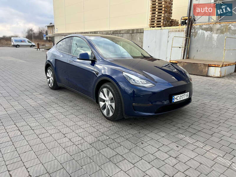 Tesla Model Y 2022