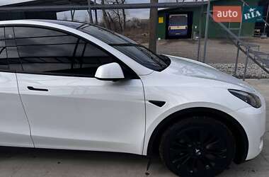Внедорожник / Кроссовер Tesla Model Y 2023 в 