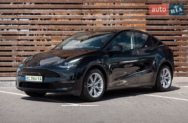 Tesla Model Y 2023 Tesla Model Y 2023