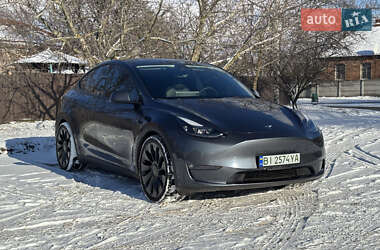 Позашляховик / Кросовер Tesla Model Y 2022 в Києві