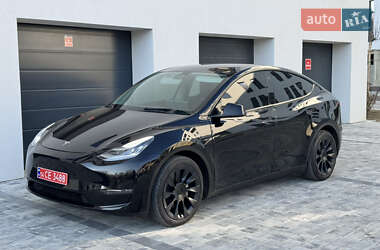 Внедорожник / Кроссовер Tesla Model Y 2022 в 