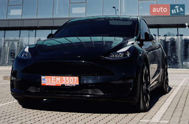 Позашляховик / Кросовер Tesla Model Y 2022 в Львові