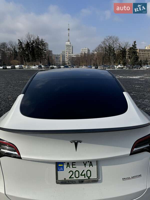 Внедорожник / Кроссовер Tesla Model Y 2022 в Харькове