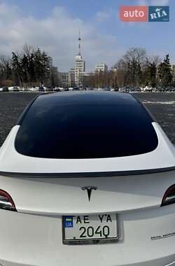 Внедорожник / Кроссовер Tesla Model Y 2022 в 