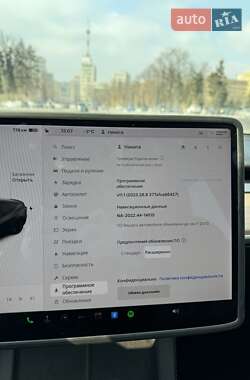 Внедорожник / Кроссовер Tesla Model Y 2022 в 