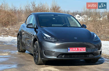 Позашляховик / Кросовер Tesla Model Y 2024 в Києві