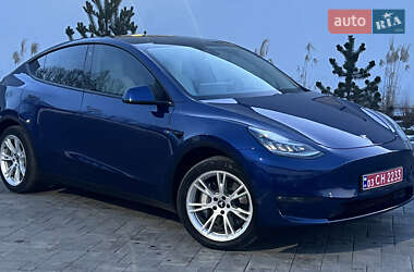 Внедорожник / Кроссовер Tesla Model Y 2020 в Луцке