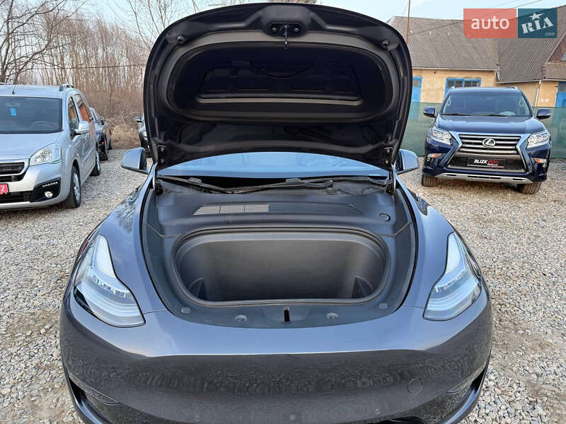 Позашляховик / Кросовер Tesla Model Y 2020 в Коломиї фото 51 Позашляховик / Кросовер Tesla Model Y 2020 в Коломиї