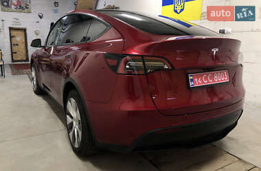 Позашляховик / Кросовер Tesla Model Y 2024 в Бучі