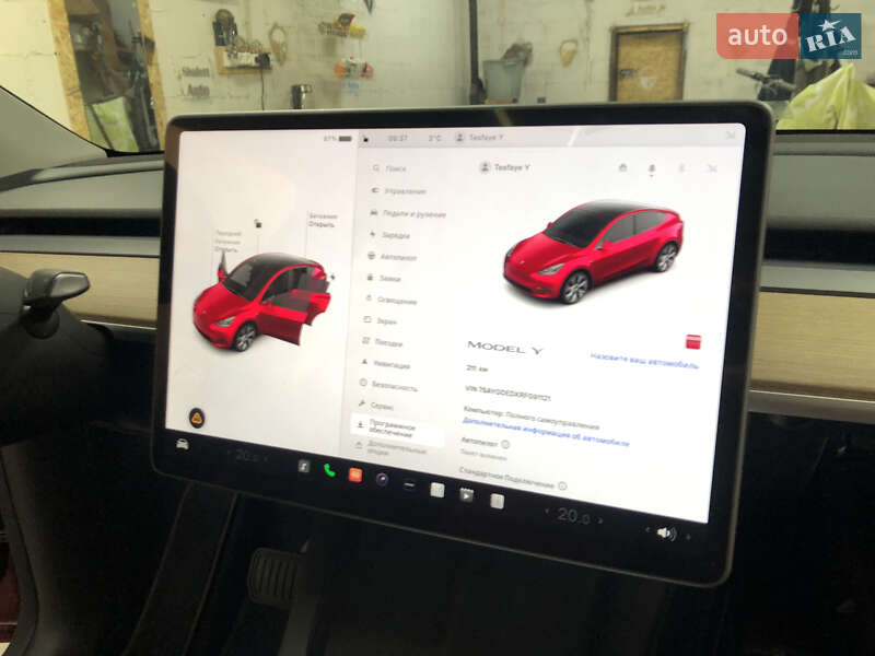 Позашляховик / Кросовер Tesla Model Y 2024 в Києві