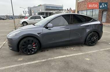 Позашляховик / Кросовер Tesla Model Y 2023 в Києві