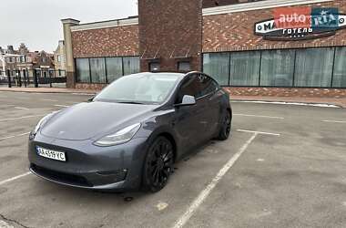 Позашляховик / Кросовер Tesla Model Y 2023 в Києві