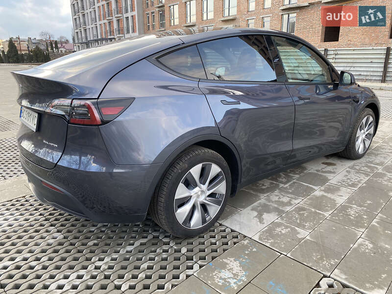 Внедорожник / Кроссовер Tesla Model Y 2023 в Самборе