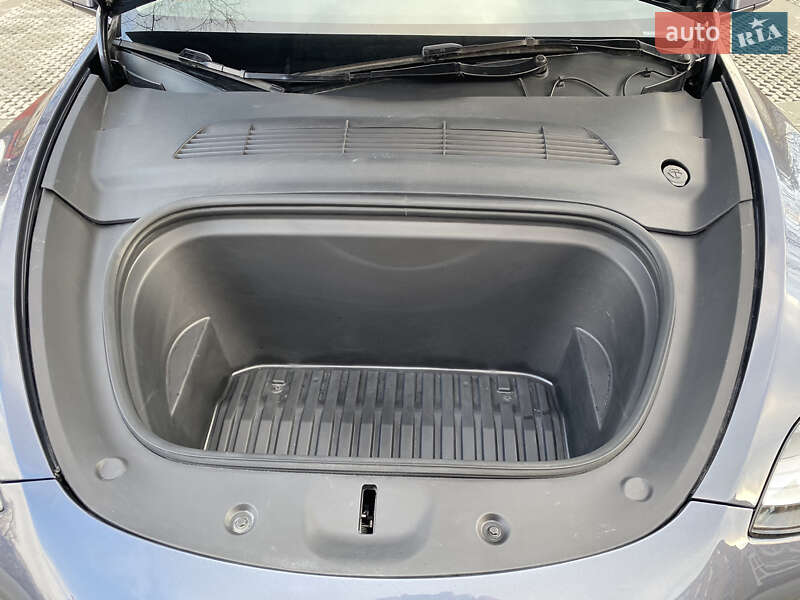 Внедорожник / Кроссовер Tesla Model Y 2023 в Самборе