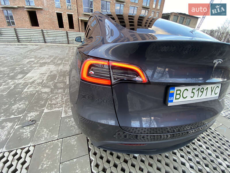 Внедорожник / Кроссовер Tesla Model Y 2023 в Самборе