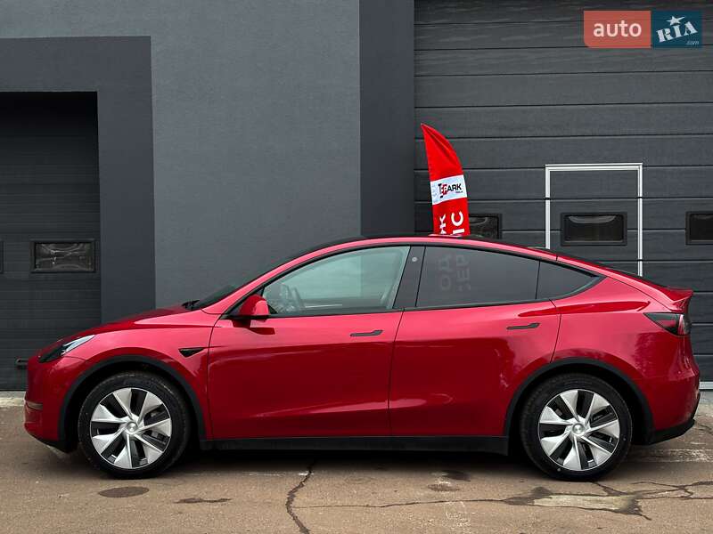 Внедорожник / Кроссовер Tesla Model Y 2023 в Киеве фото 5 Внедорожник / Кроссовер Tesla Model Y 2023 в Киеве