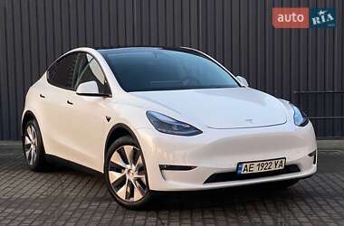 Внедорожник / Кроссовер Tesla Model Y 2021 в 